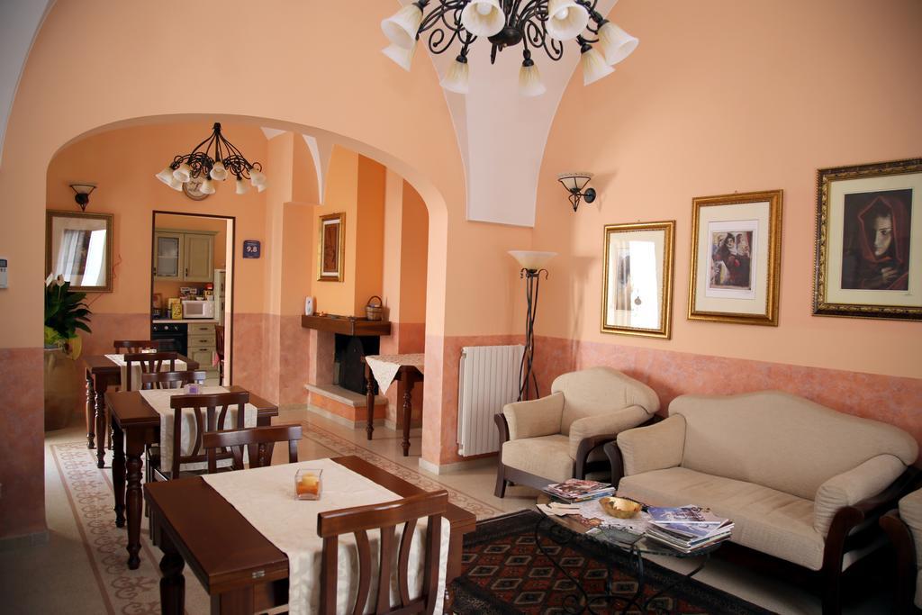 B&B Borgosolare Specchia Exterior foto